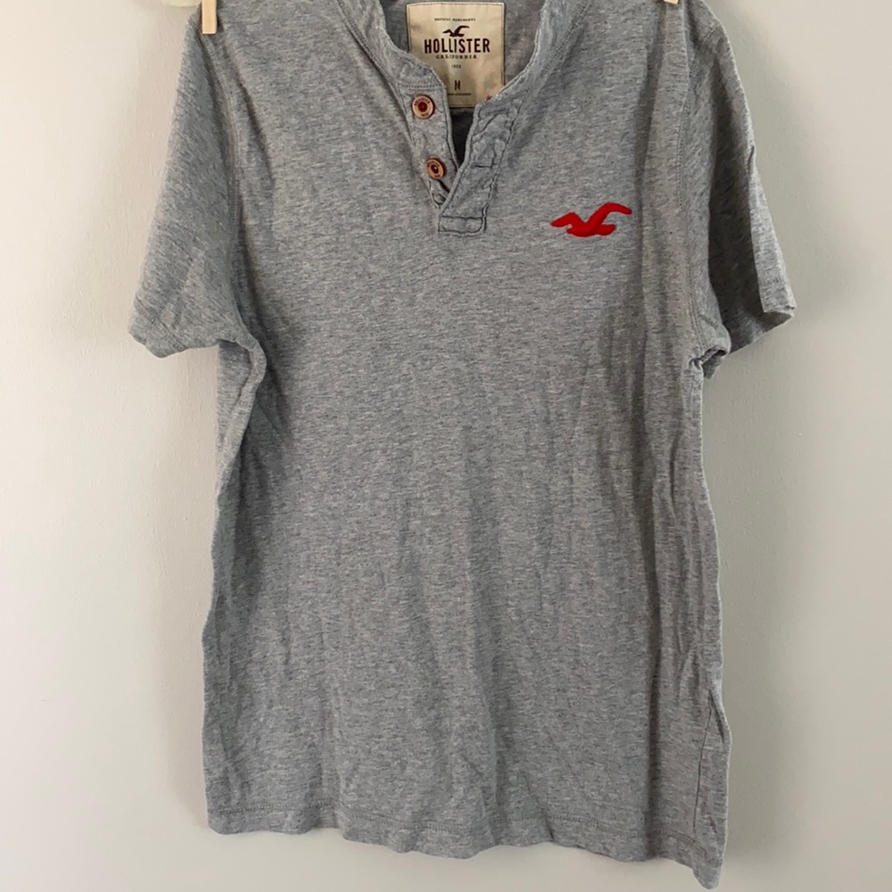 Hollister shirt